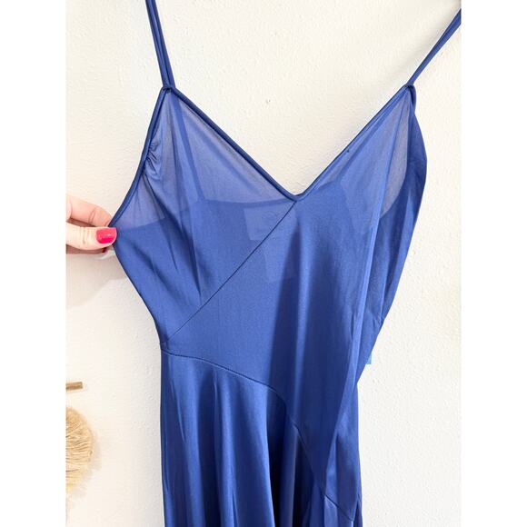 80s NOS Dark Blue Diagonal Hem Lingerie Nightgown size small - Picture 5 of 10